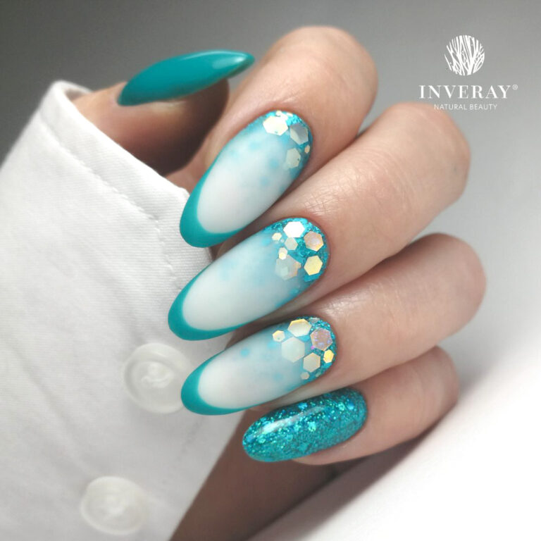 Princess nails z frenchem