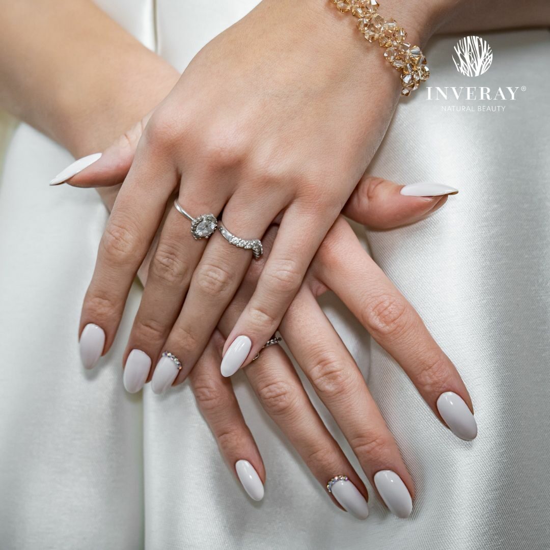 Inspiracje - paznokcie panny młodej 017