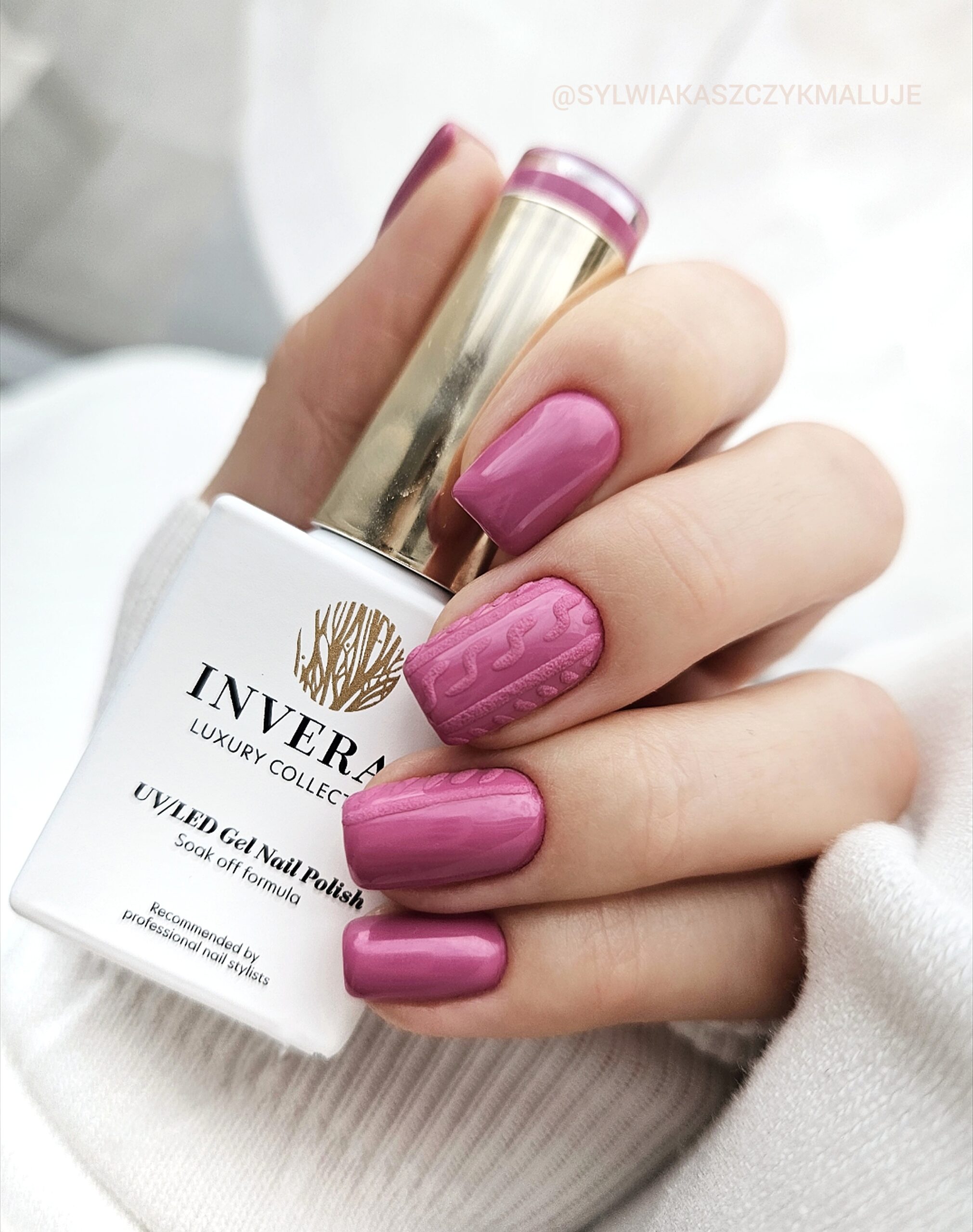 Lakier hybrydowy malwowy No. 195 · VINTAGE PINK - Image 3