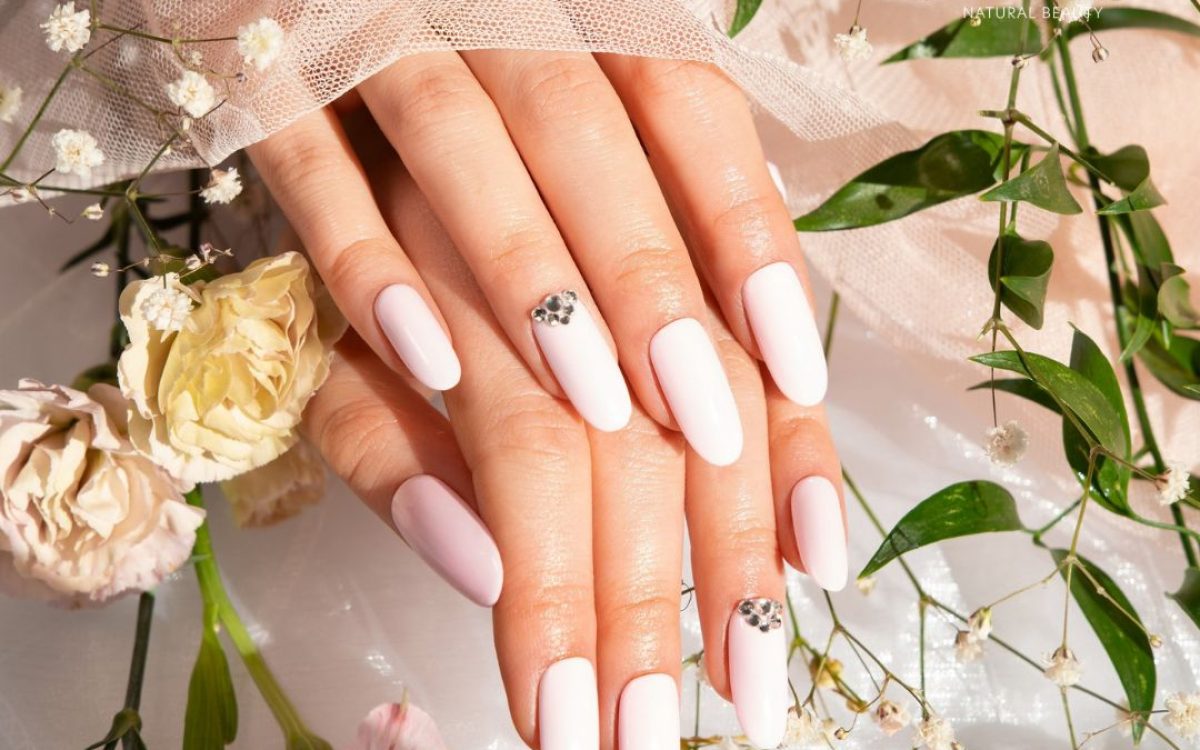 Inspiracje - paznokcie panny młodej 016