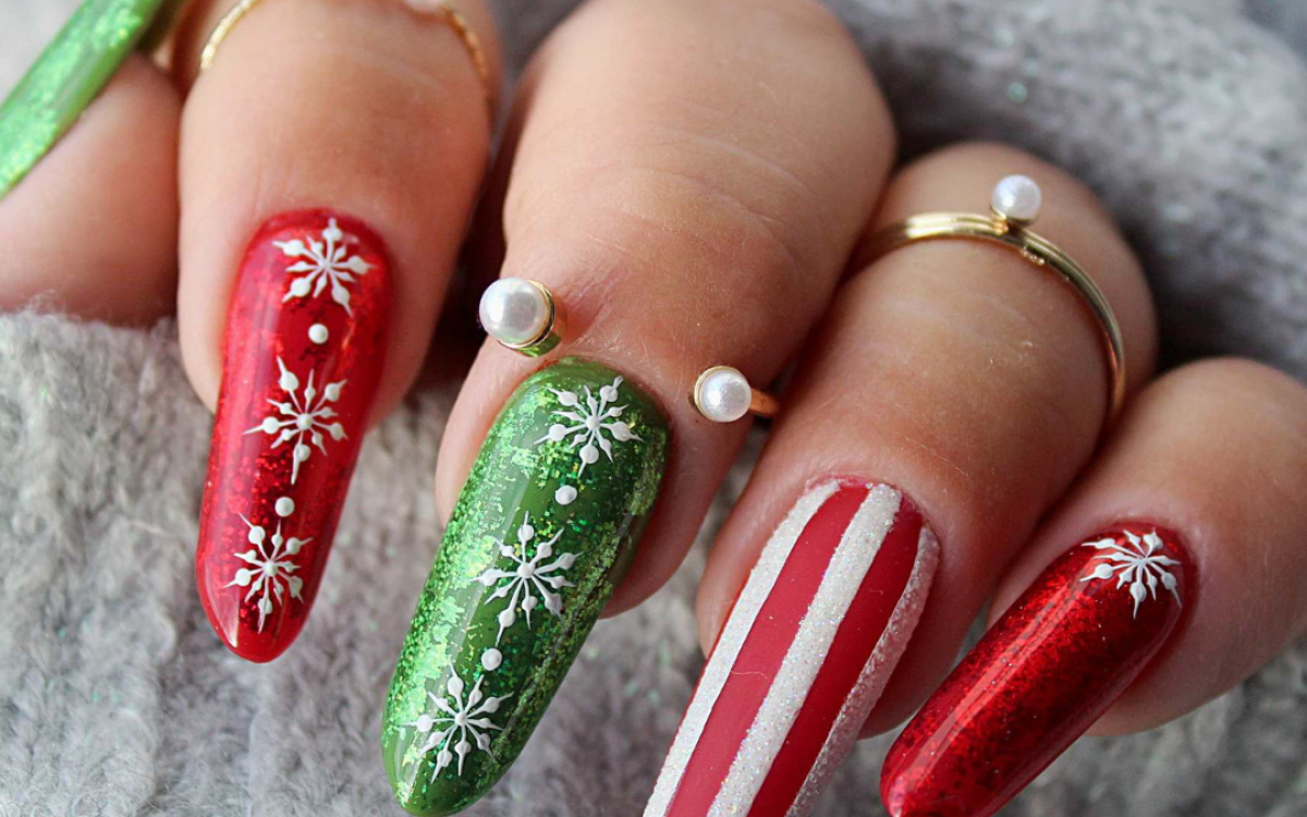 Brokatowy manicure Inspiracja 06