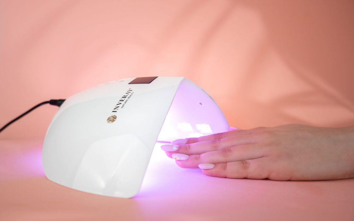 Manicure ślubny Baby Boomer