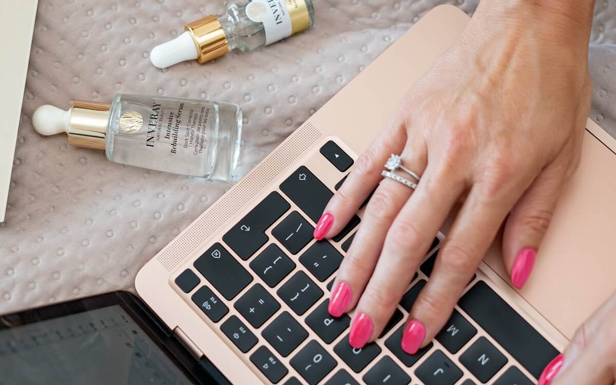 Peeling do rąk- jesienna regeneracja skóry dłoni