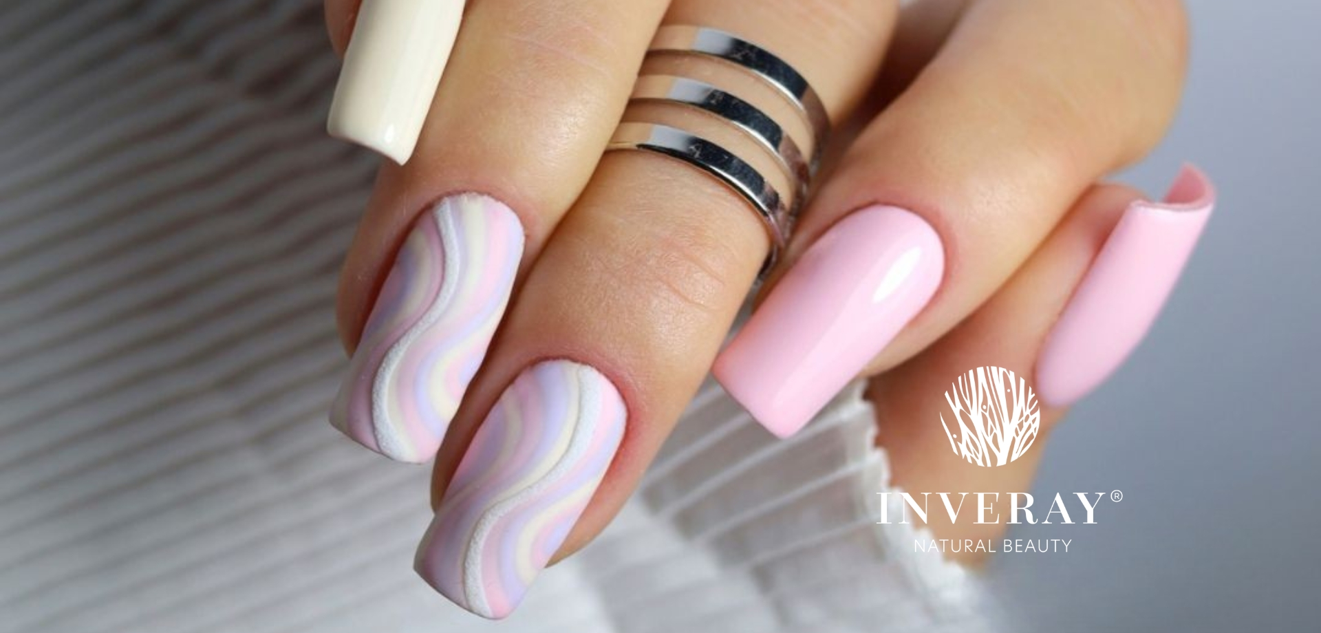 pastelowe-paznokcie-hybrydowe